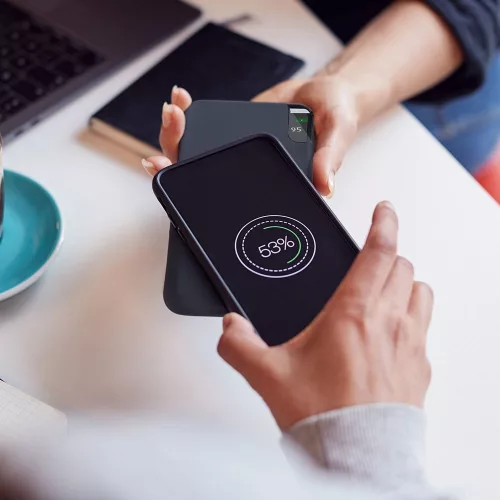 VT-3509 8000 Mah Vezeték Nélküli Power Bank Kijelzővel És Állványnyal - Sötétkék