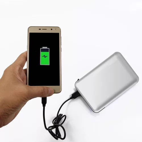 VT-3510 5000Mah-S Külső Akkumulátor LED-Es Kijelzővel És Beépített Kábellel - Fehér