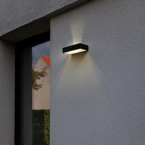 LED lámpatest , oldalfali , napelemes , 5W , CCT , dimmelhető , mozgásérzékelős , kültéri , IP54 , LUTEC CONNECT , FADI