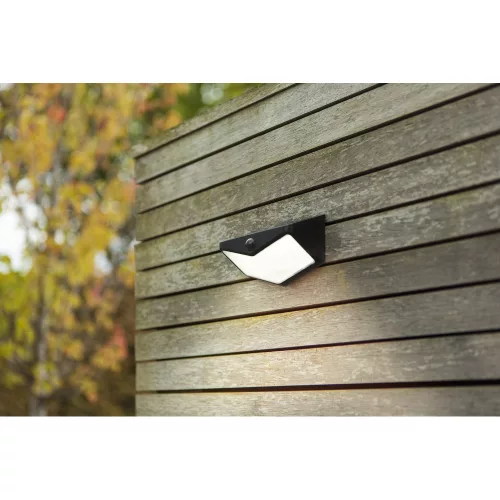 LUTEC WINGS Szolar LED fali mozgásérzékelős lámpa , fekete , 3.7W , 500lm , 5000K , IP44