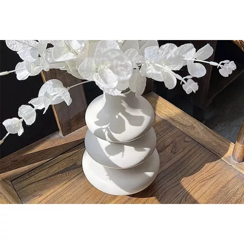 Elegáns krémszínű kerámia váza, 8 x 8 x 20 cm | 100% kiváló minőségű kerámia | Tökéletes lakberendezéshez és virágdíszekhez, stílusos és sokoldalú kialakításhoz