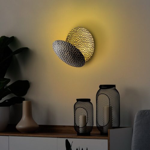 Stílusos fali lámpa, fekete-arany, 21 x 21 x 15 cm | Tartós fém ház, SMD LED 5W 3000K | Elegáns dizájn modern lakberendezéshez, IP20 besorolás, tökéletes nappali és hálószoba világításhoz
