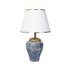 Stílusos asztali lámpa fém testtel és szövet sapkával, 50 cm magas, 30 cm szélesség | E27 aljzat, max 40W | Elegáns kék-fehér design modern terekhez