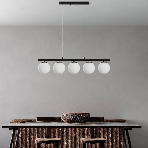 Elegáns fekete csillár, állítható magasság 30-120 cm, fém test, 15 cm sapka átmérő, 5 x E14 aljzat, tökéletes modern lakóterekbe, IP20 besorolás
