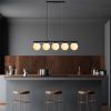 Elegáns fekete csillár, állítható magasság 30-120 cm, fém test, 15 cm sapka átmérő, 5 x E14 aljzat, tökéletes modern lakóterekbe, IP20 besorolás