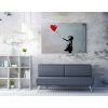 Lenyűgöző Banksy dekoratív vászonfestmény, 50 x 70 cm, 50% pamut/50% poliészter, digitális nyomtatás vászonra, 2 x 3 cm-es fakerettel keretezve, tökéletes a modern dekorációhoz