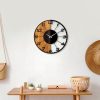 Elegáns dekoratív fa falióra, 56 x 3 x 56 cm | 100% fa és fém, csendes mechanizmus | Egyedi dió-fekete kivitel, bármilyen helyiségbe tökéletes
