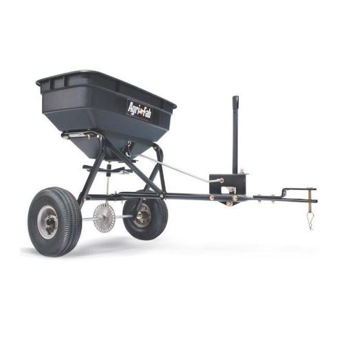 Agrifab Vontatható szórógép 50 kg