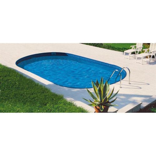 Ibiza ovális medence, 8 x 4,16 m; 1,2 m mély, szkimmer nyílással és kombi zárósínnel, fólia nélkül