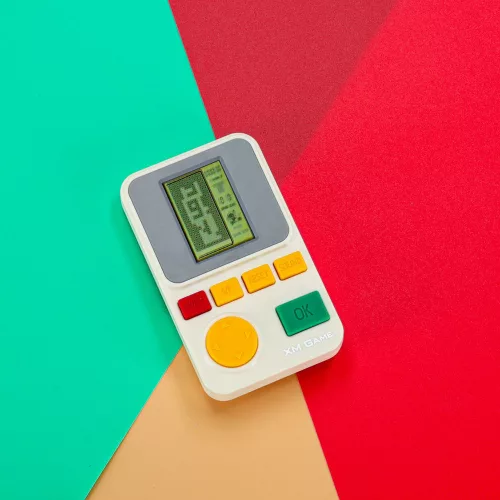 Arcade játék, elektronikus konzol, retró játék, hordozható, kézi, fehér