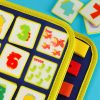 Érzékszervi manipulációs tábla montessori hátizsák tok kék